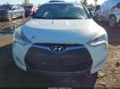Hyundai VELOSTER Image 8