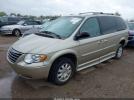 Chrysler Town & Country Touring Image 7