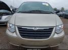 Chrysler Town & Country Touring Image 6