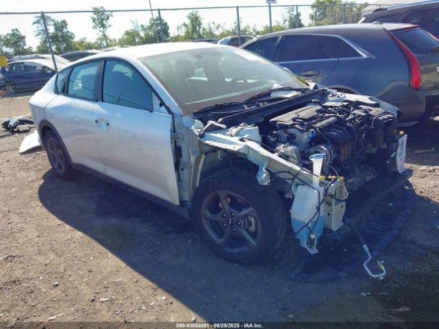  Salvage Kia K4