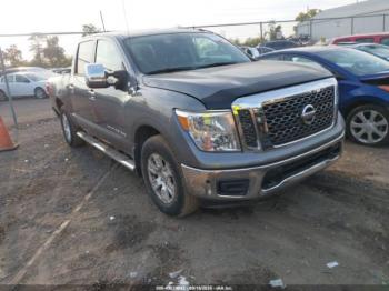  Salvage Nissan Titan