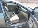 Toyota Camry Le Image 2