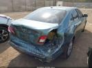 Toyota Camry Le Image 6
