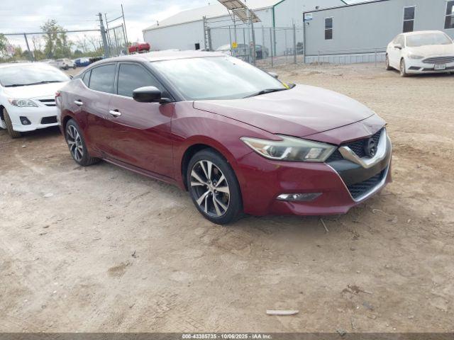  Salvage Nissan Maxima