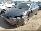Toyota Camry Le Image 2
