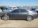 Toyota Camry Le Image 14