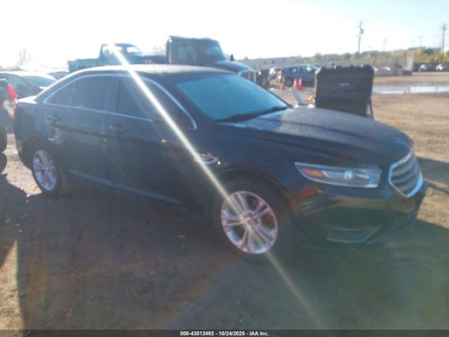  Salvage Ford Taurus