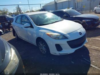  Salvage Mazda Mazda3
