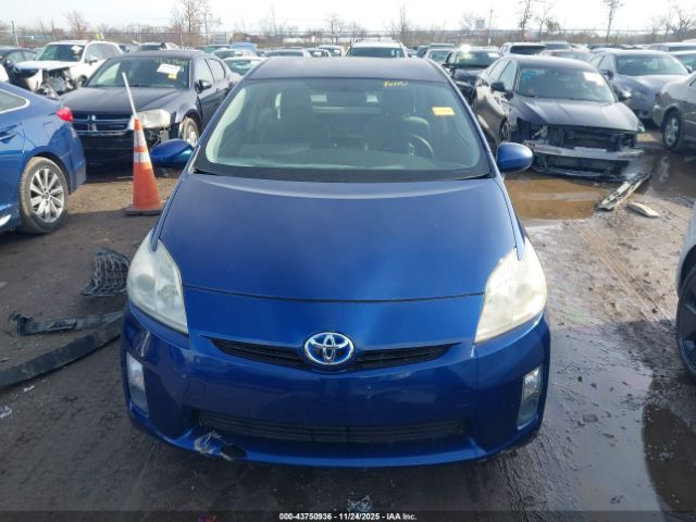 Toyota Prius Two Image 4