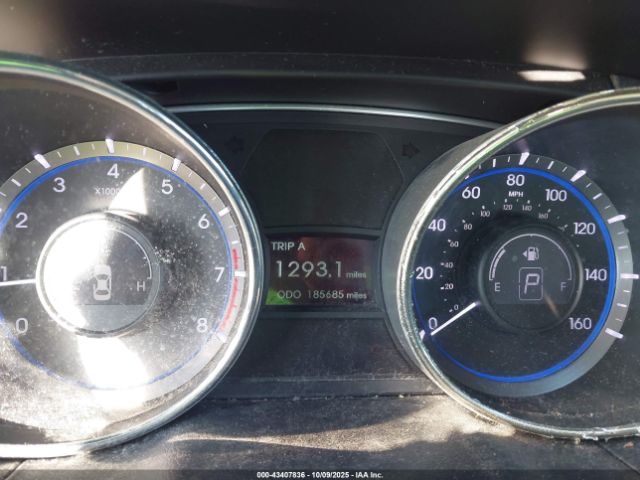 Hyundai SONATA Gls Image 10