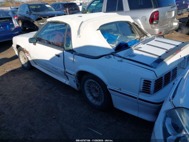 Ford Mustang Image 9