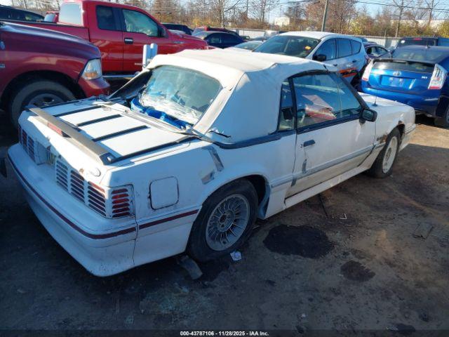 Ford Mustang Image 12