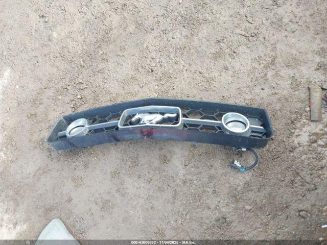 Ford Mustang Image 12