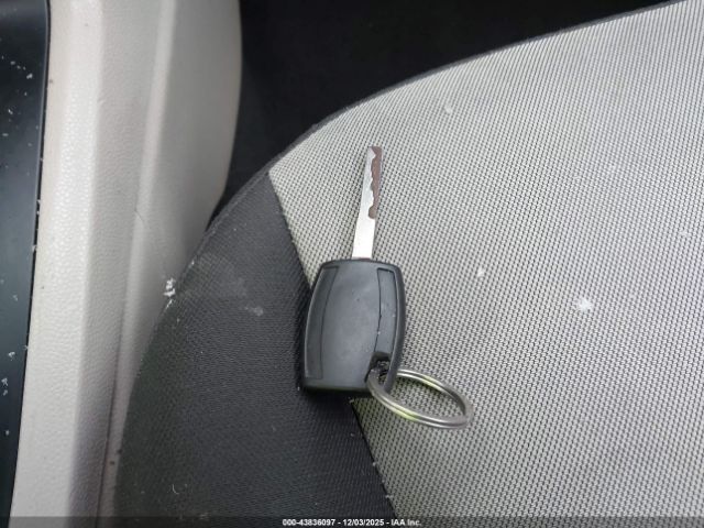 Ford Fiesta S Image 9