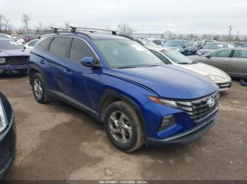  Salvage Hyundai TUCSON