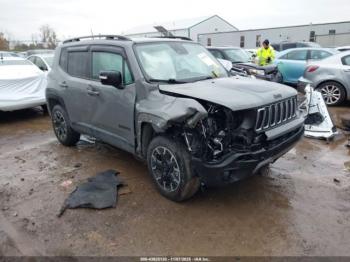  Salvage Jeep Renegade