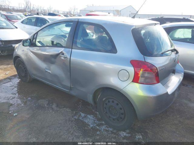 Toyota Yaris Image 10