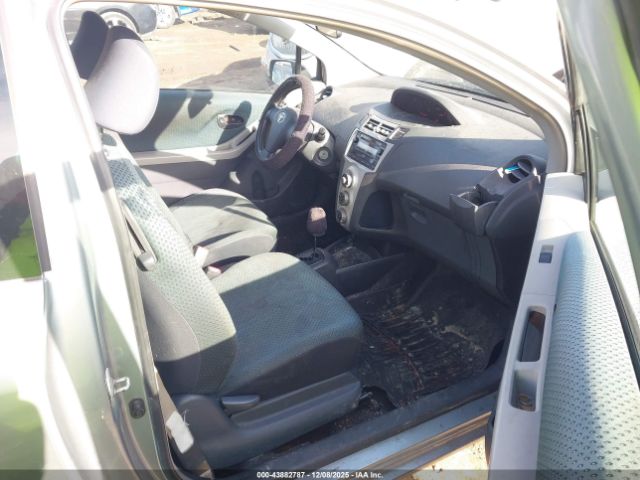 Toyota Yaris Image 5