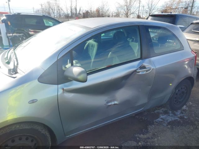 Toyota Yaris Image 3