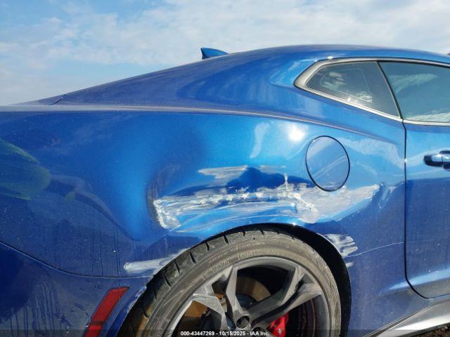 Chevrolet Camaro 1ss Image 8