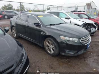 Salvage Ford Taurus