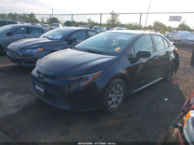 Toyota Corolla Le Image 2