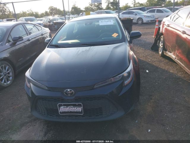 Toyota Corolla Le Image 16