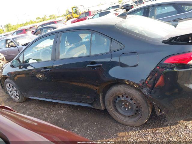 Toyota Corolla Le Image 12