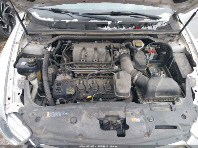 Ford Taurus Sel Image 8