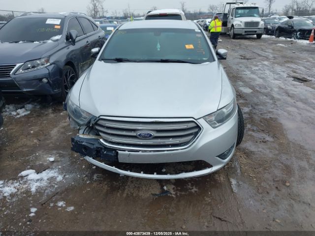 Ford Taurus Sel Image 14