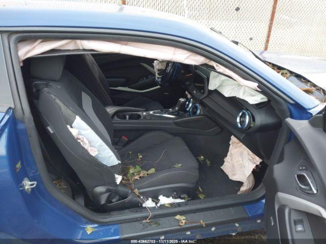 Chevrolet Camaro Rwd  Lt1 Image 15