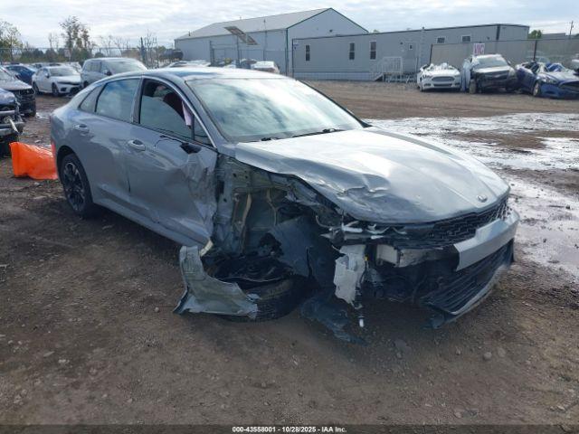  Salvage Kia K5