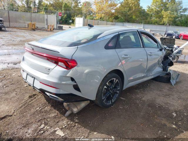 Kia K5 Gt-line Image 7