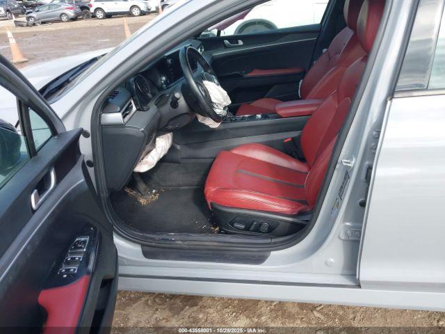 Kia K5 Gt-line Image 4