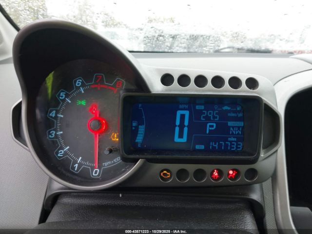 Chevrolet Sonic Lt Auto Image 2