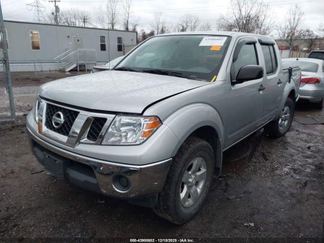Nissan Frontier Sv Image 9