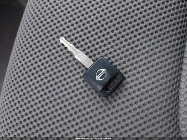 Nissan Frontier Sv Image 7