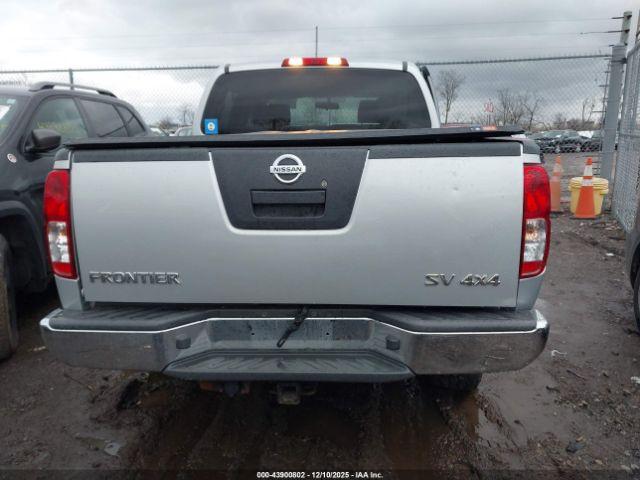 Nissan Frontier Sv Image 5