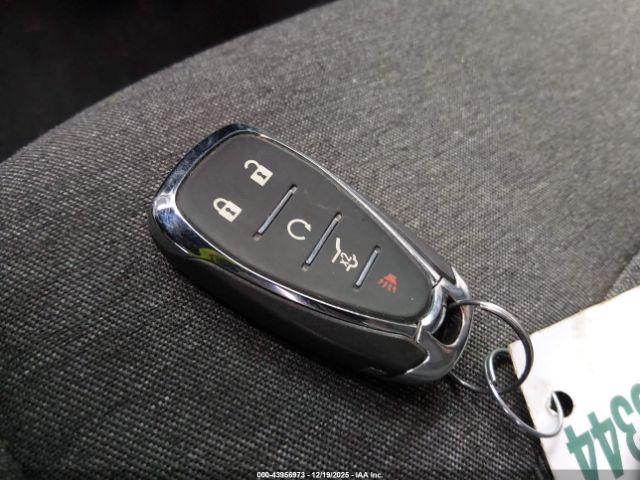 Chevrolet Equinox Awd Lt Image 3