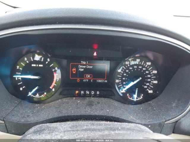 Ford Fusion Se Image 2