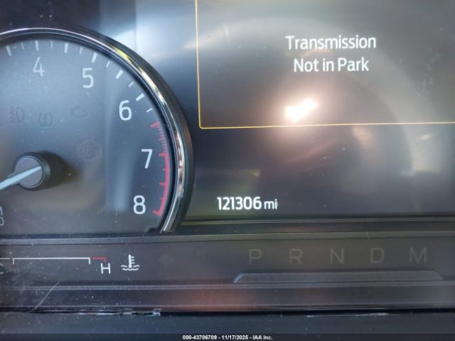 Ford Explorer Xlt Image 5