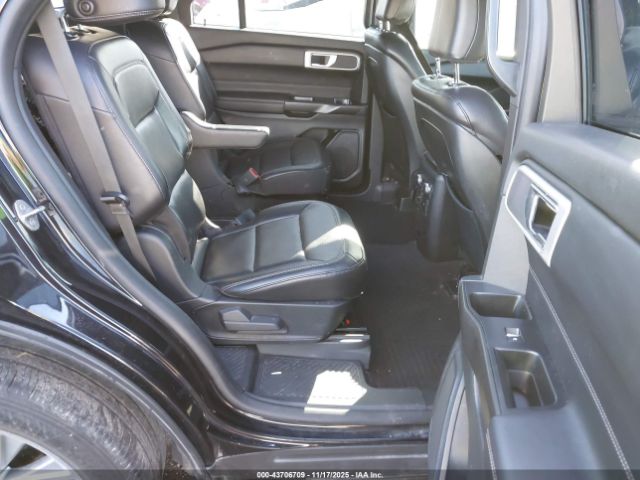 Ford Explorer Xlt Image 7