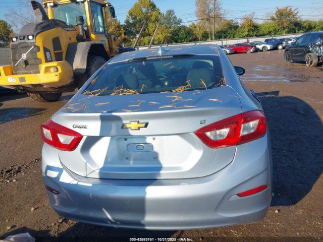 Chevrolet Cruze Lt Auto Image 12