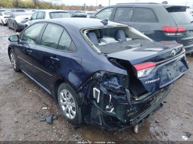 Toyota Corolla Le Image 6