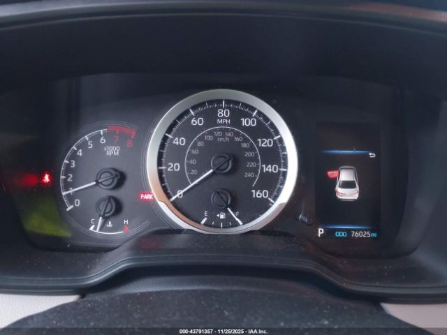 Toyota Corolla Le Image 3