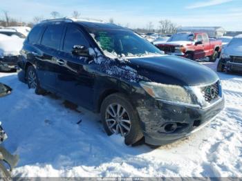  Salvage Nissan Pathfinder
