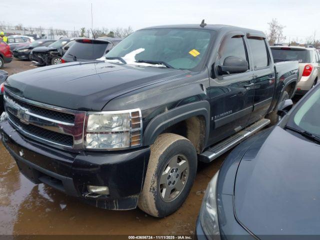 Chevrolet Silverado 1500 Ltz Image 6