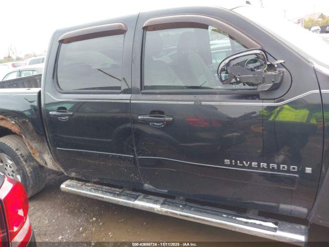Chevrolet Silverado 1500 Ltz Image 7
