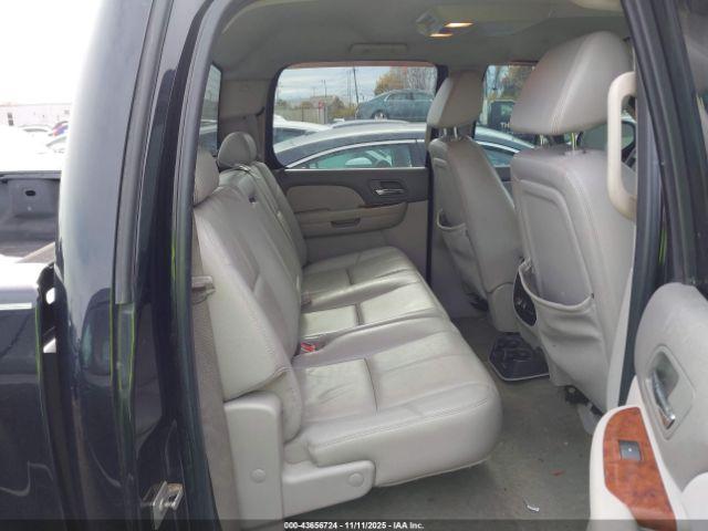 Chevrolet Silverado 1500 Ltz Image 11