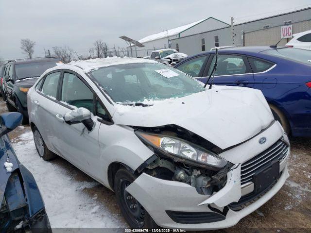  Salvage Ford Fiesta
